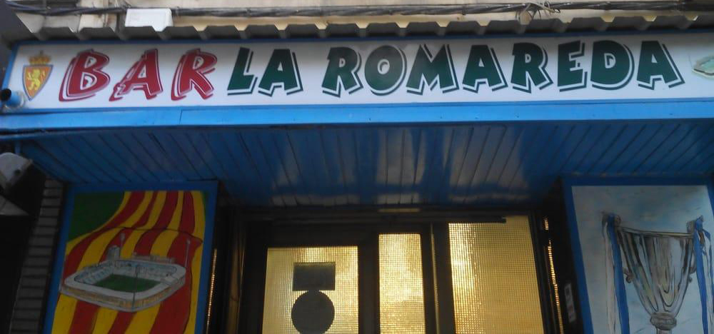 Mis fotos zaragocistas en el Bar «La Romareda»